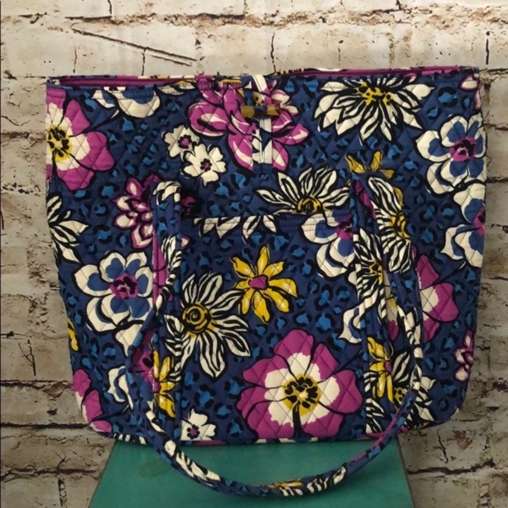 Vera Bradley Large Tote